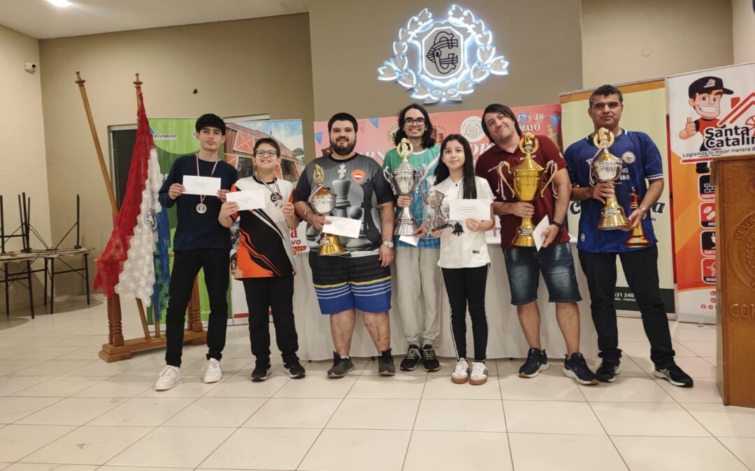 Domino total del MI Antonio Almirón en el Cuarto Grand Prix de CAPEN